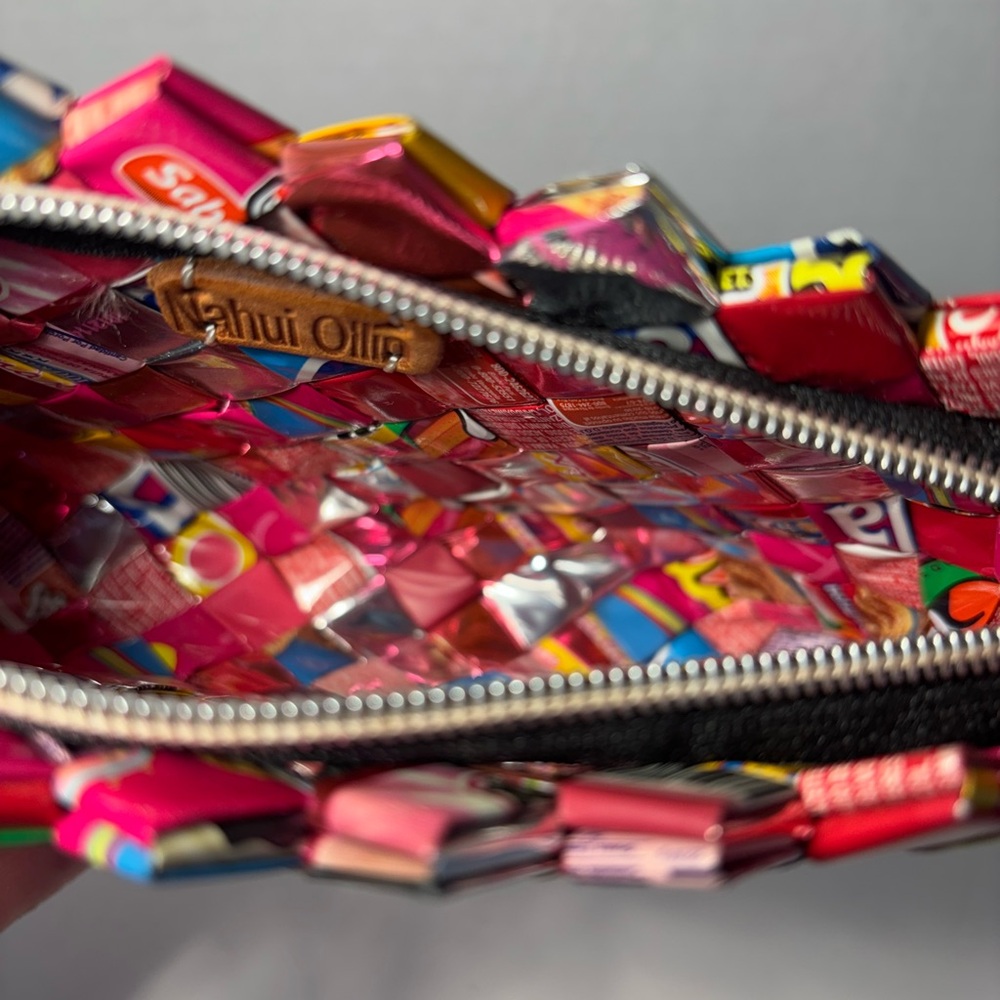 Nahui Ollin Bag Wristlet Recycled Candy Gum Wrapper Woven Multicolored Purse 7” - Picture 5 of 12